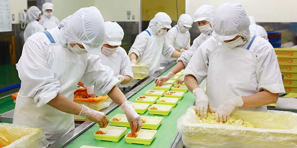 Đào tạo nghề chế biến thực phẩm tại trung tâm đào tạo nghề của Vinacoop